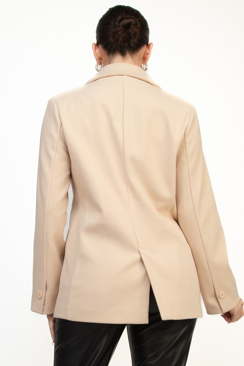 Blazer Crema Versátil